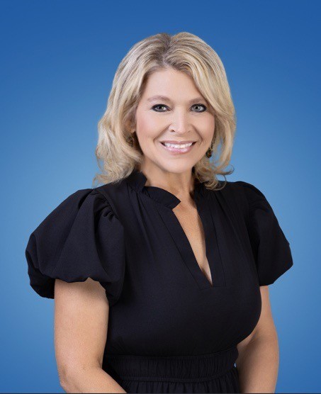 Principal Nancy Garcia headshot